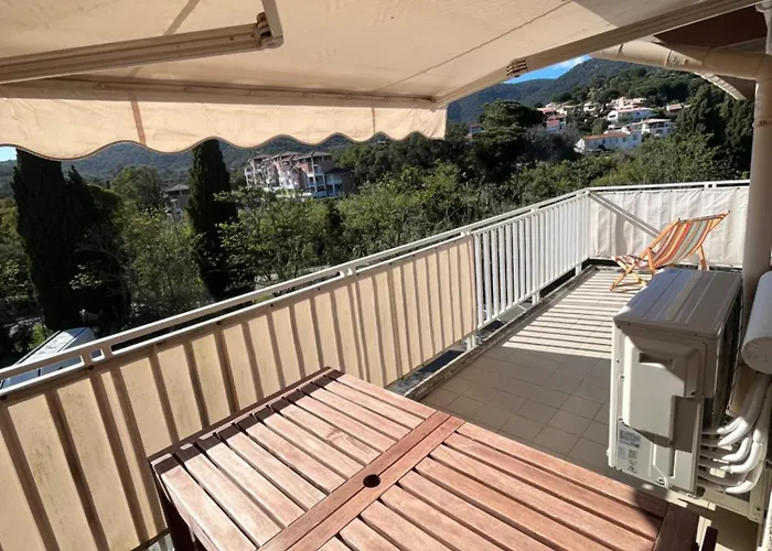 Lägenhet Clim Terrasse